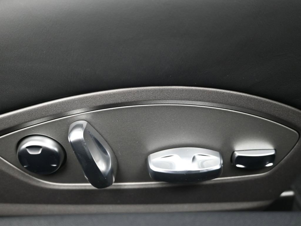 New 2025 Porsche 718 Boxster S image 12