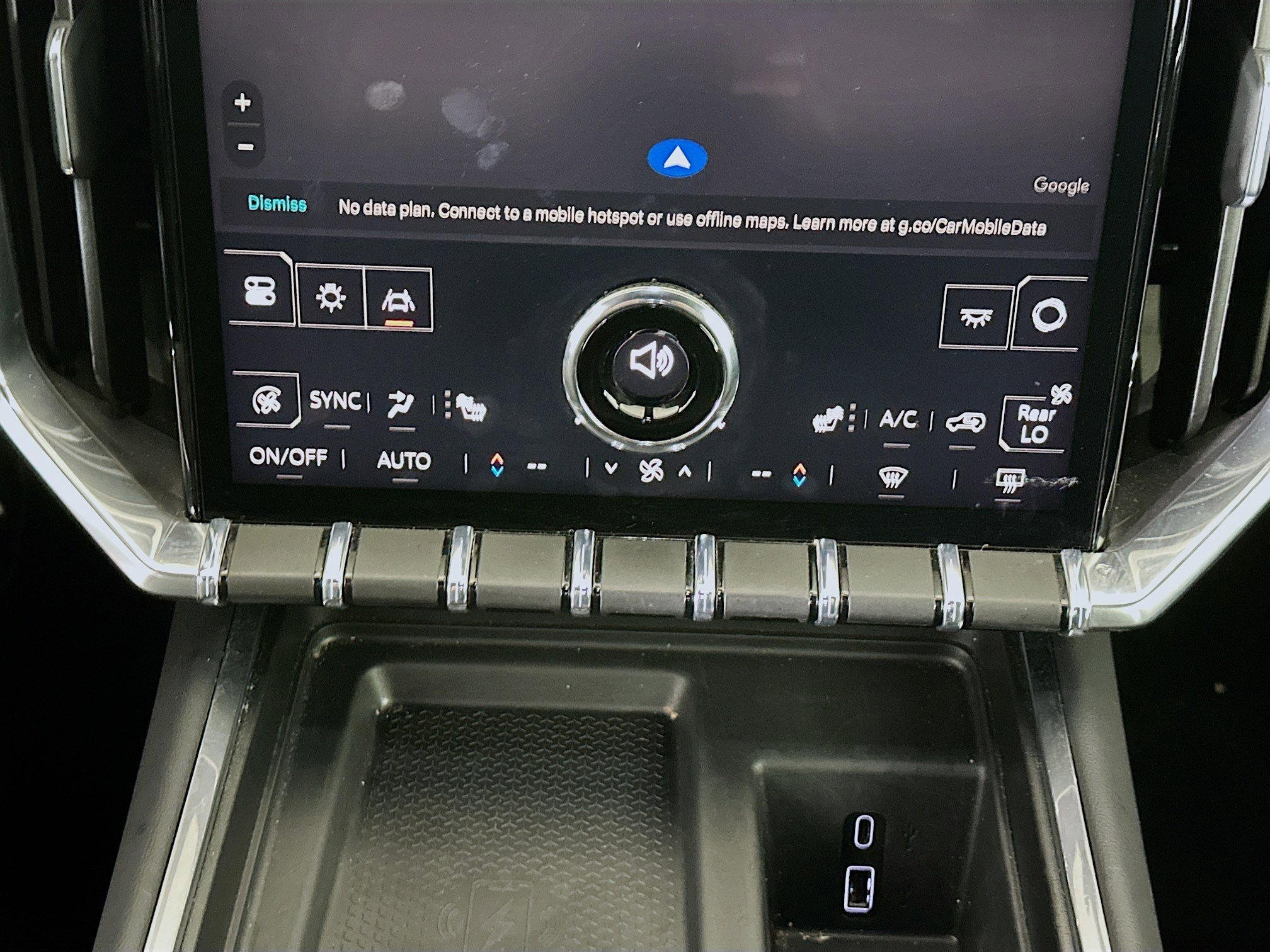 Used 2025 GMC Acadia Elevation image 24