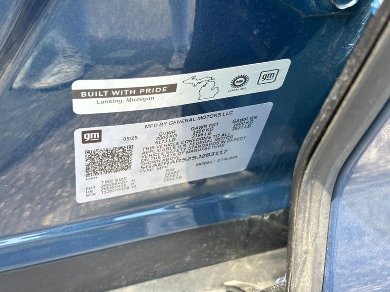 Certified 2025 Buick Enclave Preferred FWD image 24
