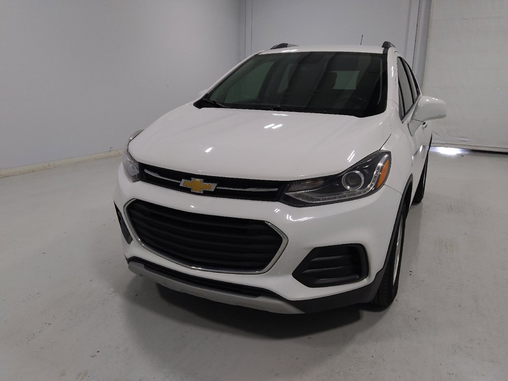 Used 2020 Chevrolet Trax LT w/ Driver Confidence Package FWD image 15
