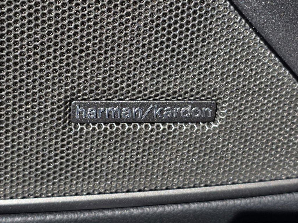 Used 2025 BMW M3 Competition w/ M Carbon Exterior Package image 19