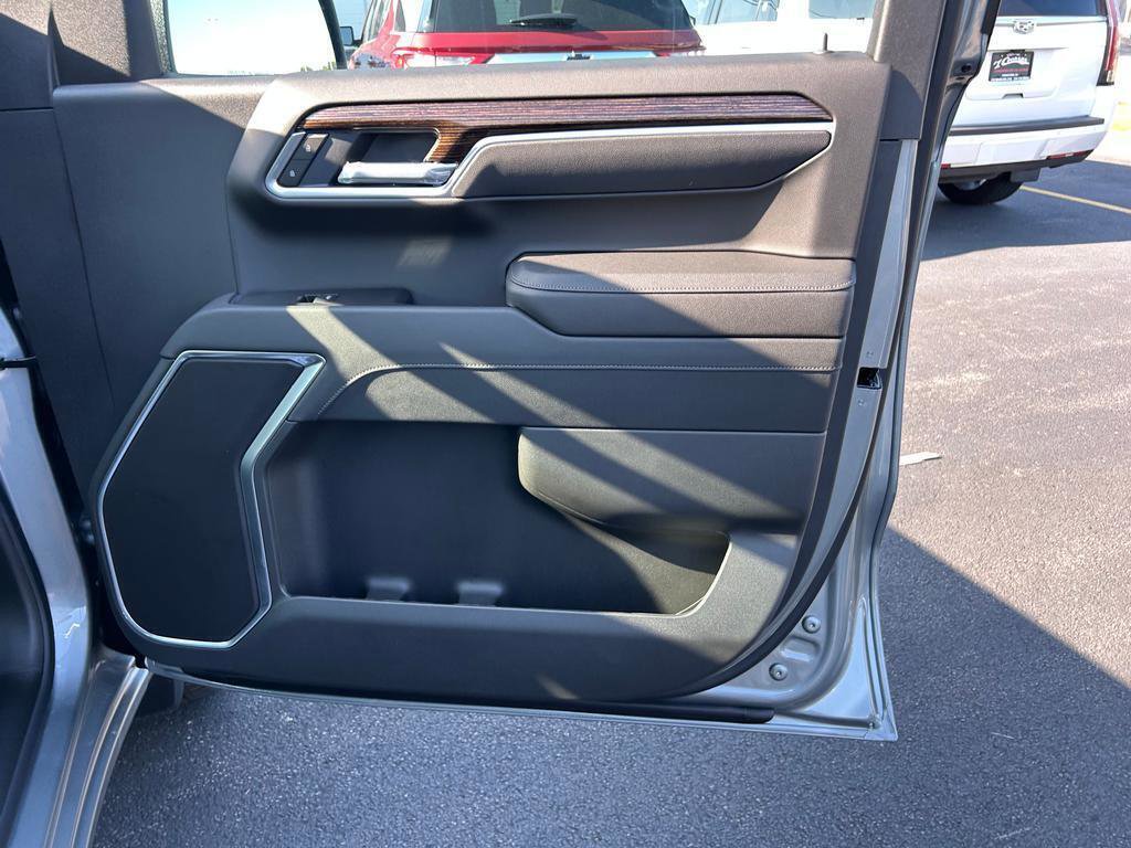 New 2026 GMC Sierra 1500 Elevation image 18