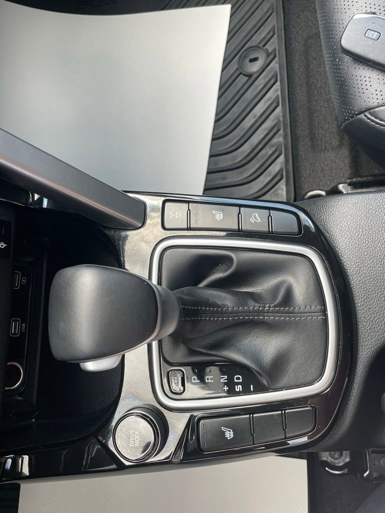 Certified 2022 Kia Seltos EX image 34