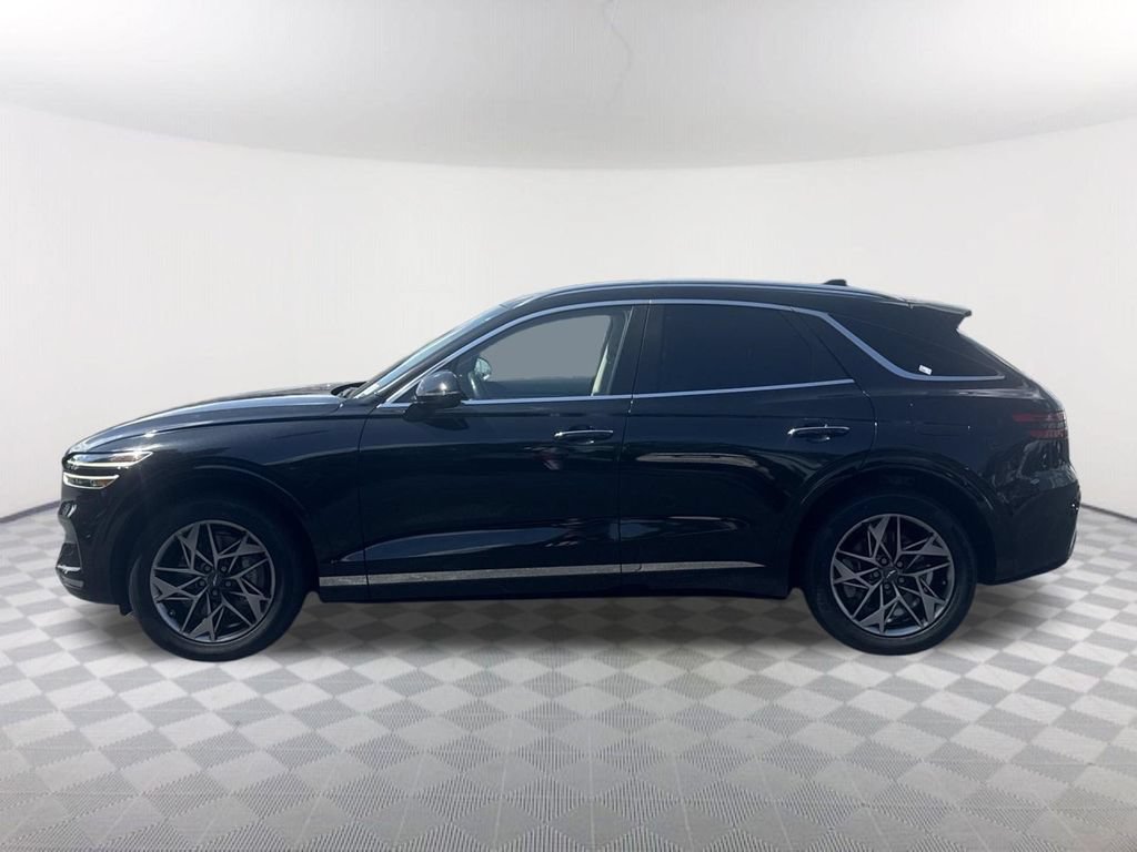 Used 2023 Genesis GV70 2.5T w/ Advanced Package AWD/4WD image 8