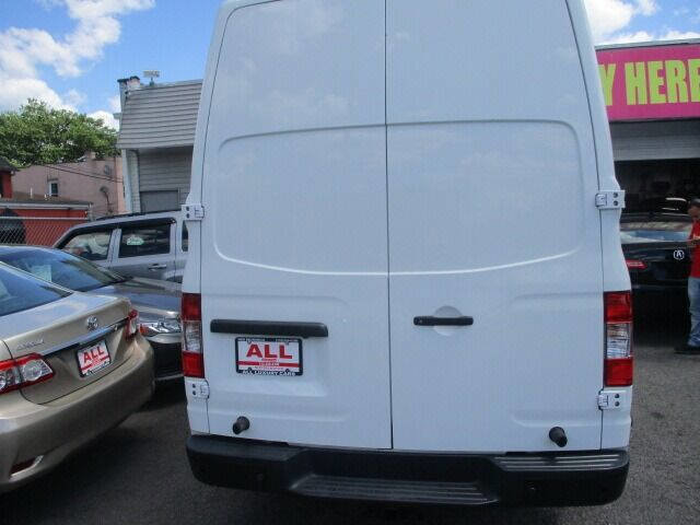 Used 2014 Nissan NV 2500 SV w/ Technology Package image 5