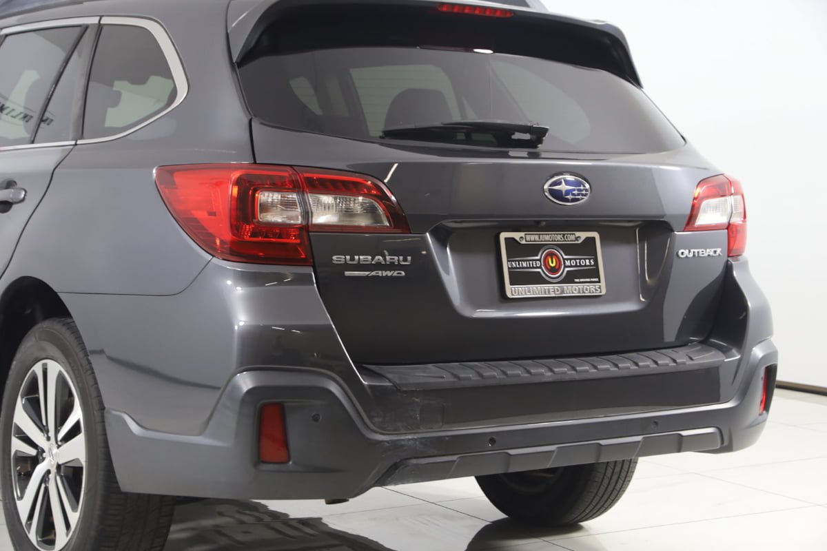 Used 2019 Subaru Outback 2.5i Limited AWD/4WD image 23