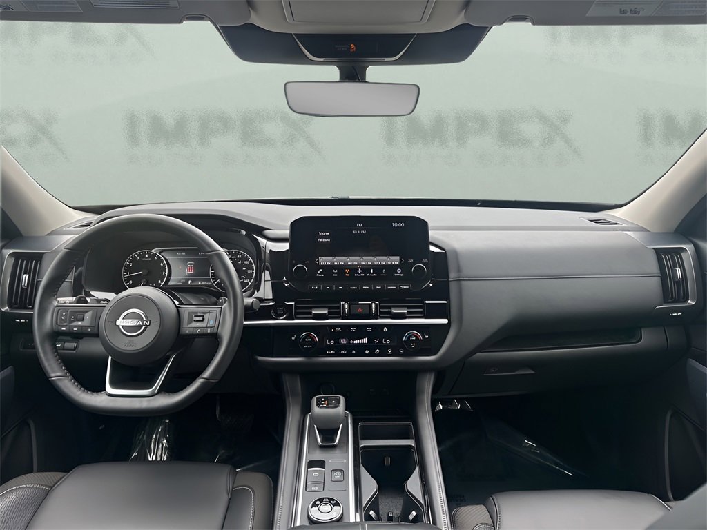 Used 2025 Nissan Pathfinder SL image 14