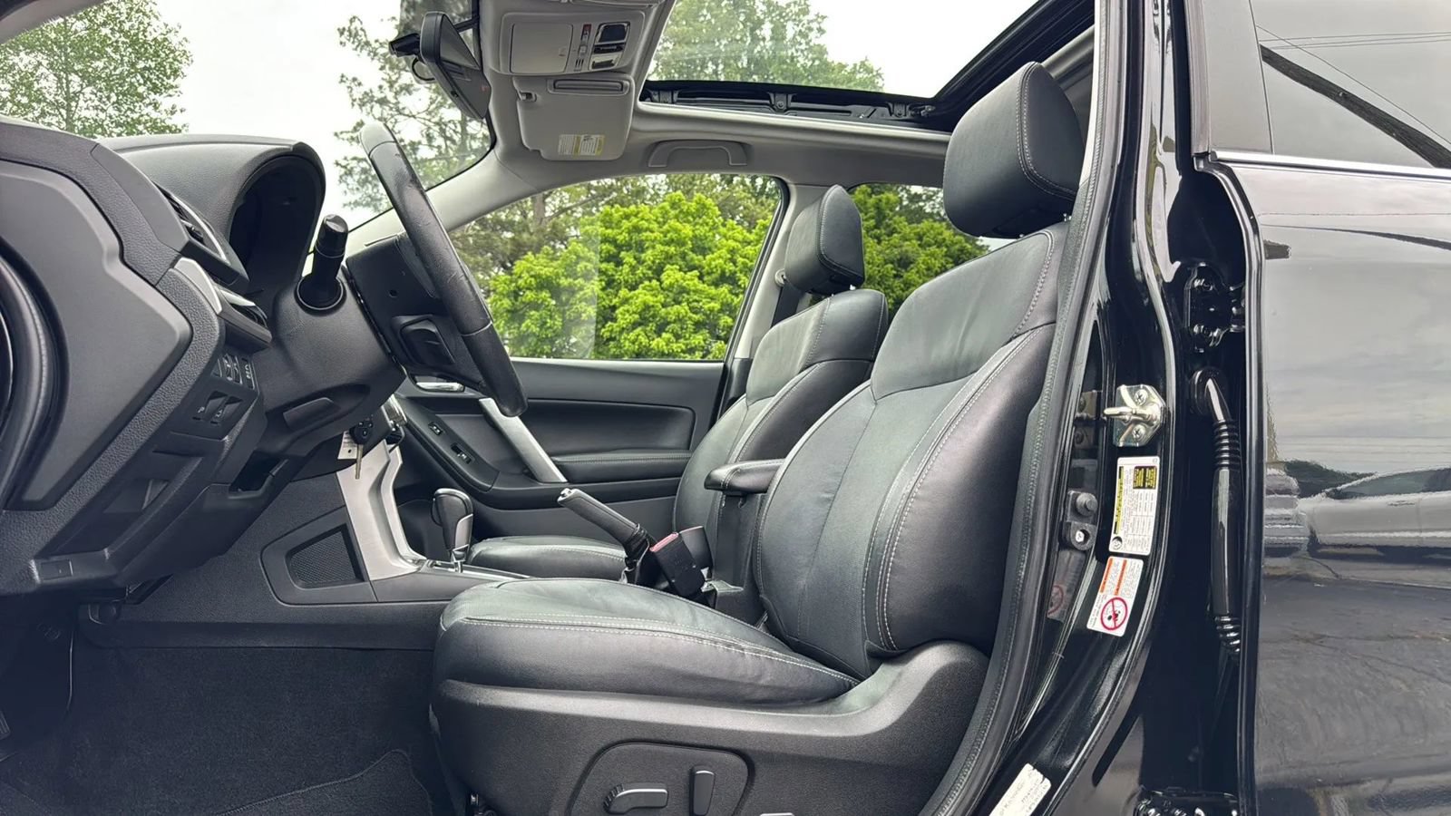 Used 2017 Subaru Forester 2.5i Limited w/ Popular Package #1 AWD/4WD image 9