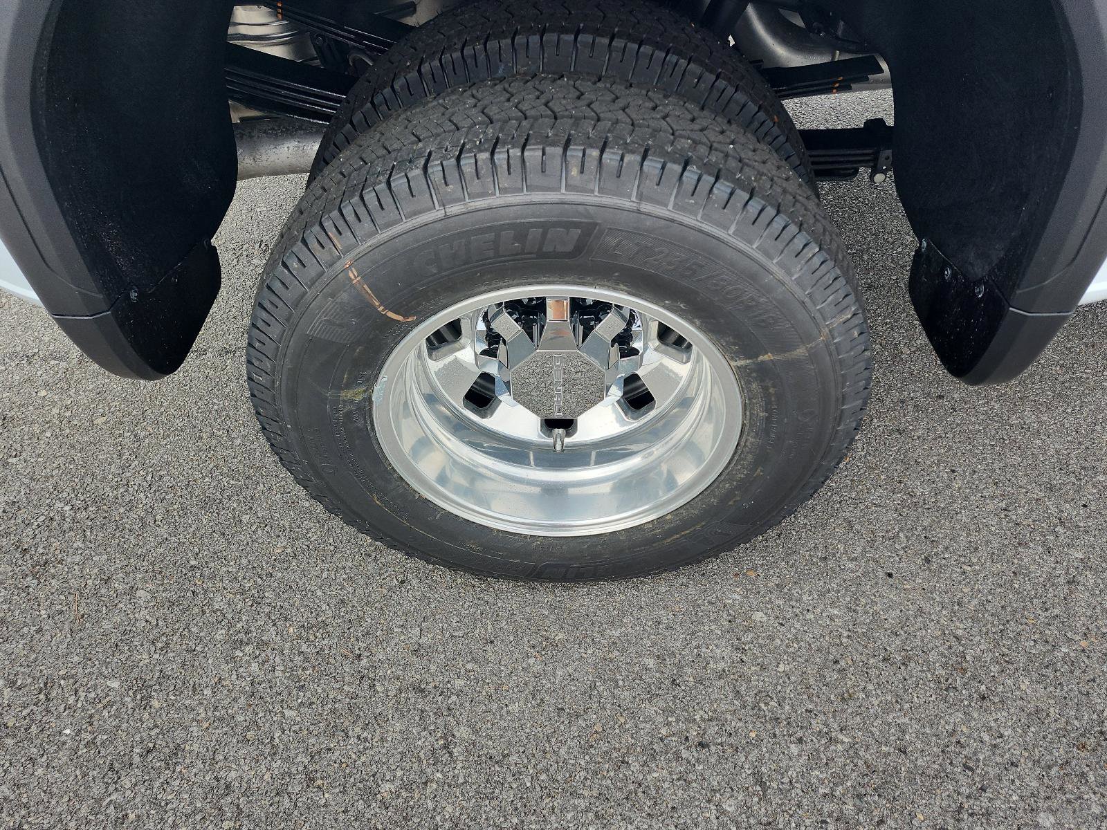 New 2026 GMC Sierra 3500 Denali Ultimate image 5