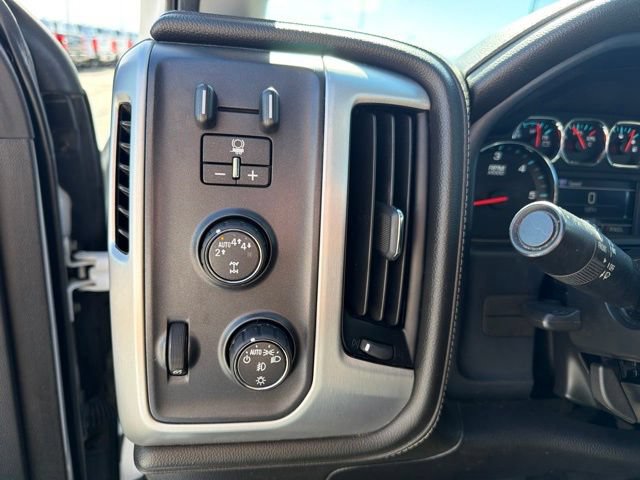 Used 2018 GMC Sierra 1500 SLE w/ Elevation Edition AWD/4WD image 25
