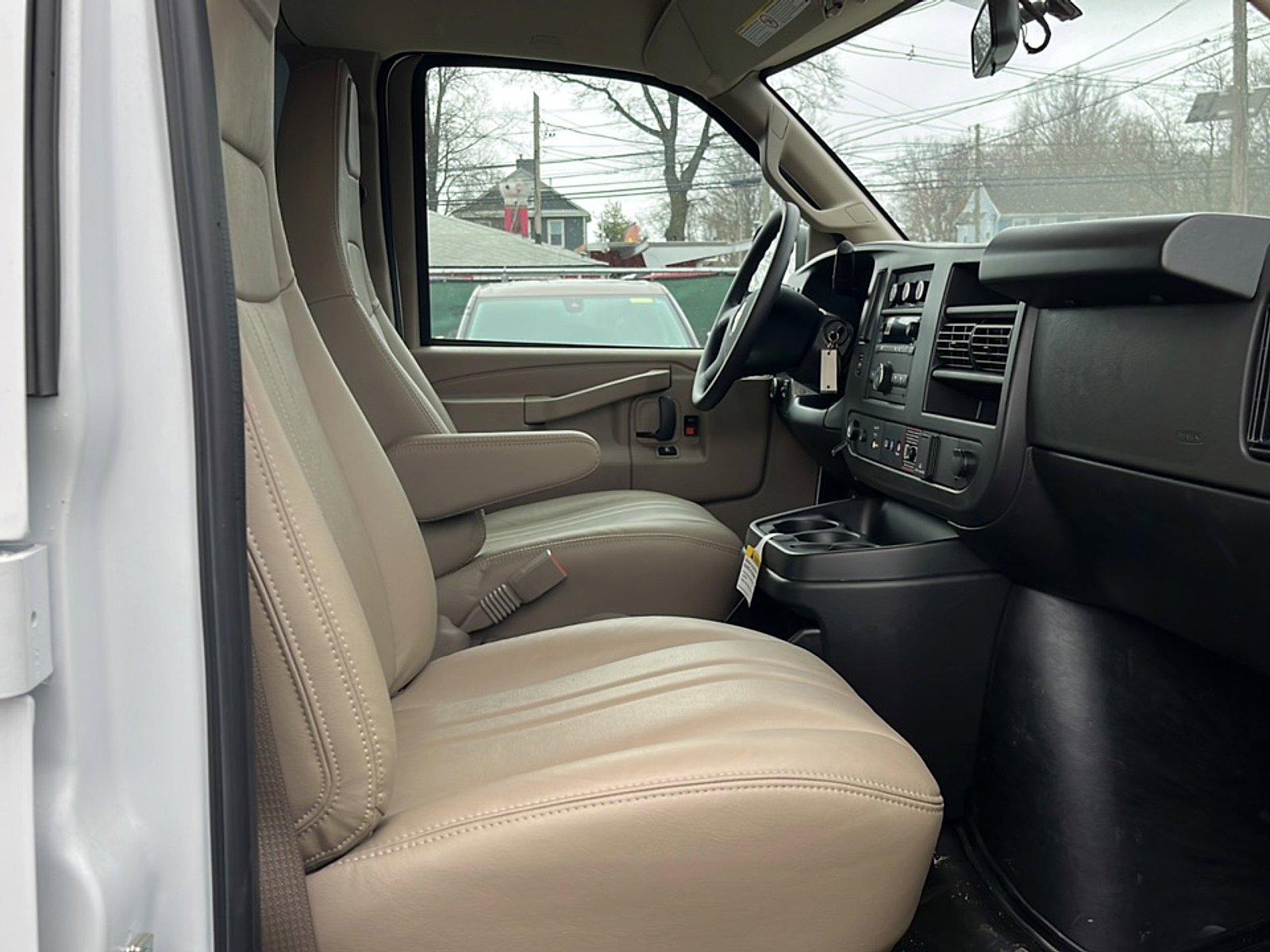 New 2025 Chevrolet Express 2500 RWD image 11