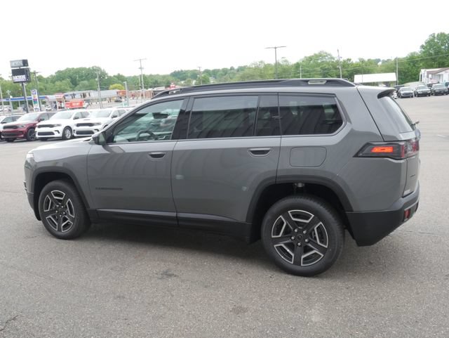 New 2026 Jeep Cherokee Laredo AWD/4WD image 9