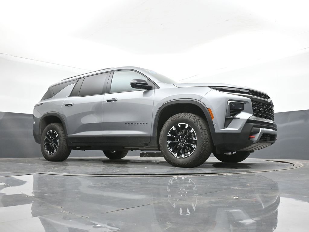 Certified 2024 Chevrolet Traverse Z71 w/ Enhanced Driving Package image 45