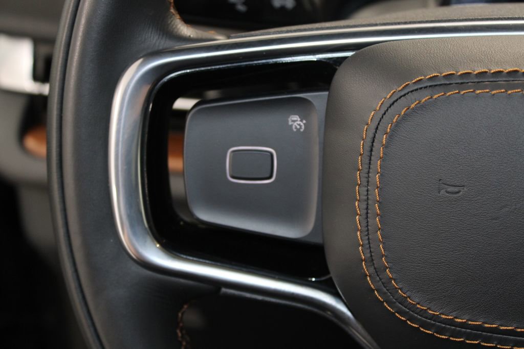 Used 2025 Lincoln Navigator Black Label AWD/4WD image 45