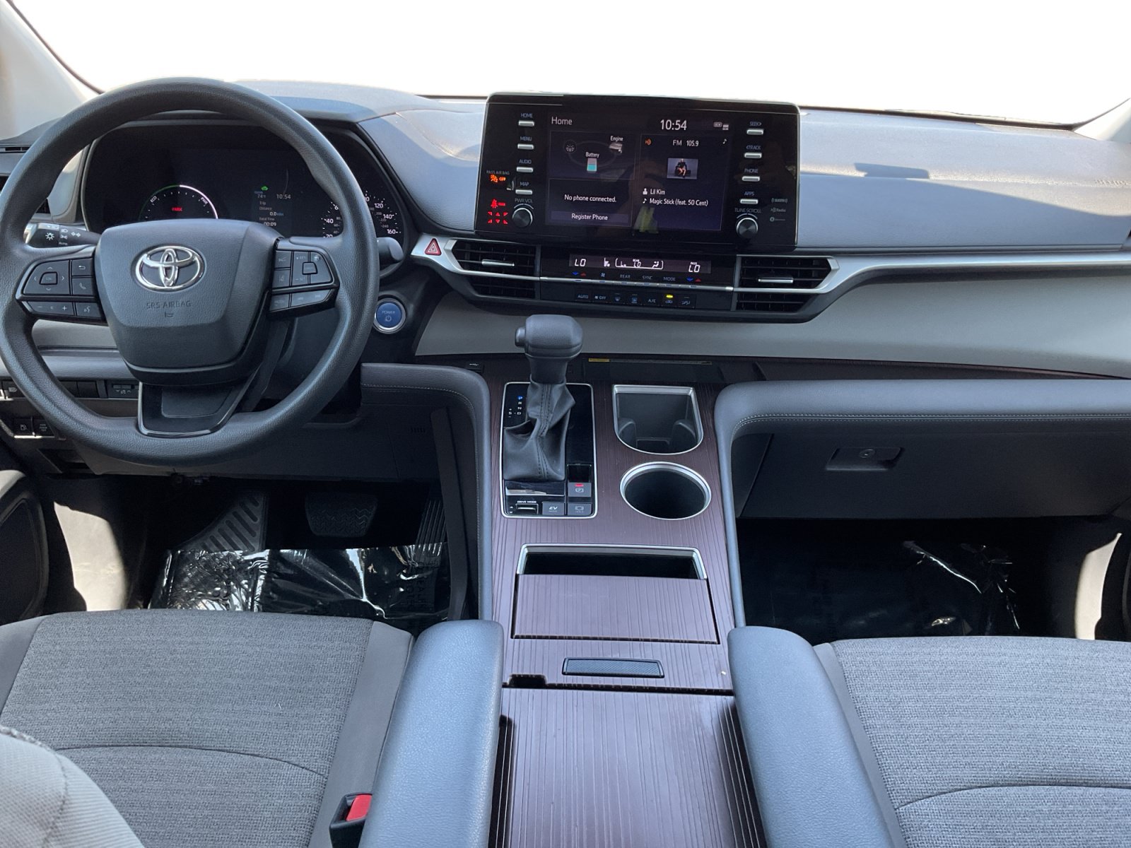 Used 2023 Toyota Sienna LE w/ LE Plus Package FWD image 10