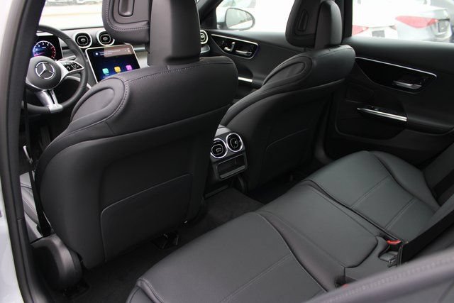 New 2025 Mercedes-Benz C 300 4MATIC Sedan image 31