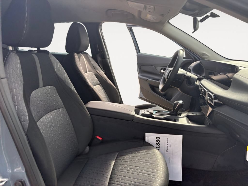 New 2026 Nissan Sentra SV w/ Floor Mat Package FWD image 15