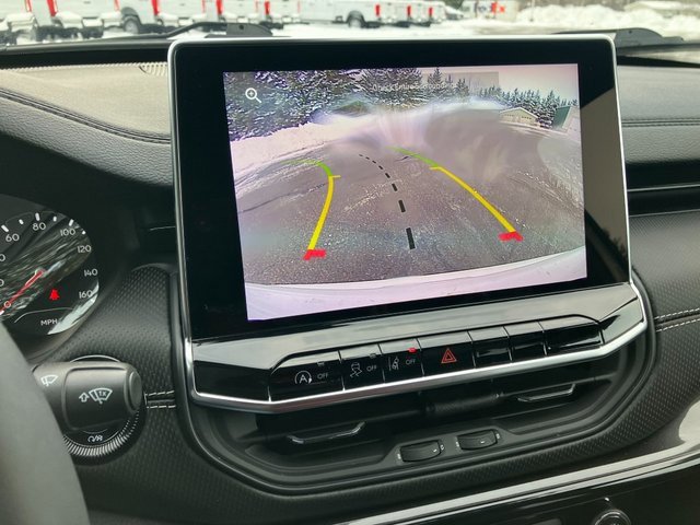 Used 2023 Jeep Compass Altitude w/ Convenience Group image 6