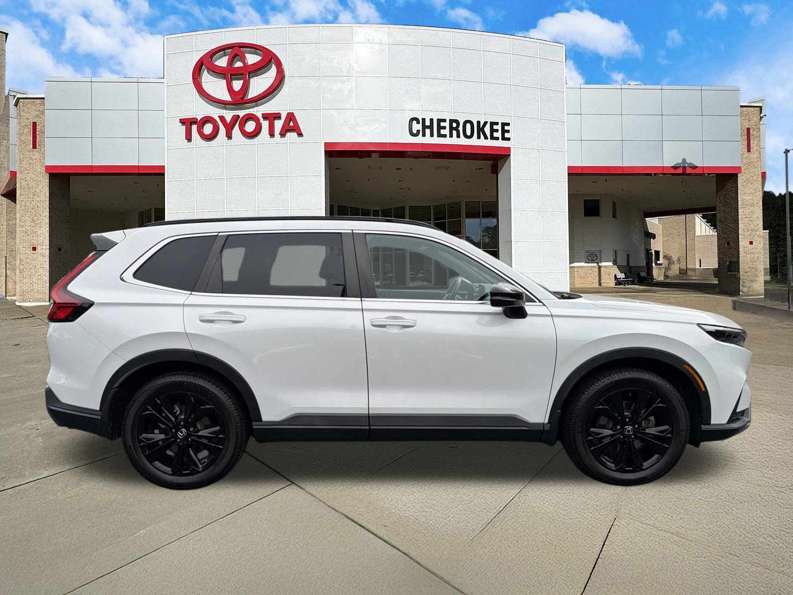 Used 2023 Honda CR-V Sport Touring image 4