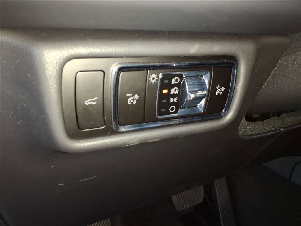 Used 2025 Lincoln Aviator AWD w/ Equipment Group 101A image 13