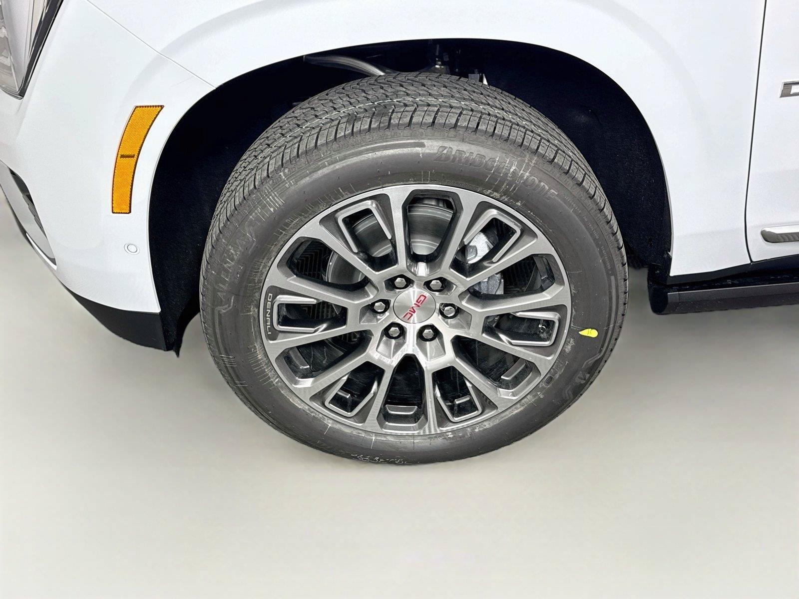 New 2027 GMC Yukon Denali w/ Denali Reserve Package AWD/4WD image 28