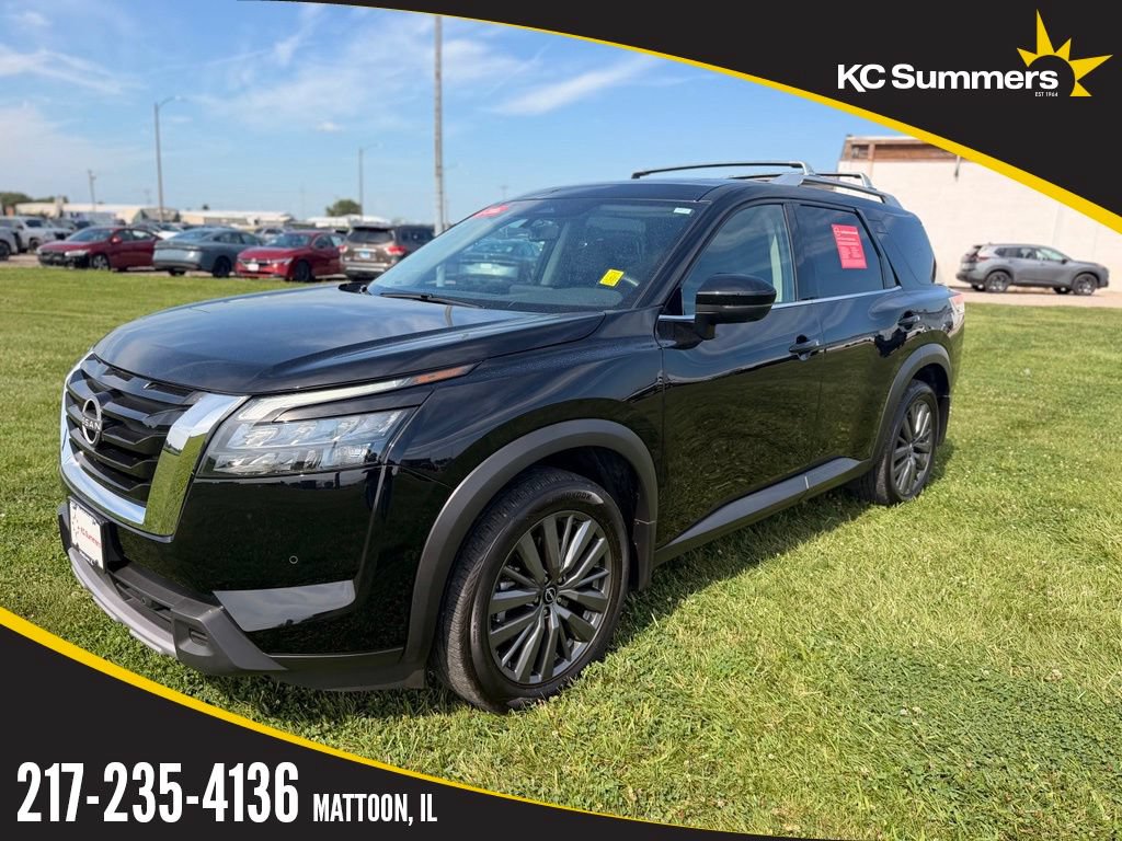 Certified 2025 Nissan Pathfinder SL w/ SL Premium Package FWD image 1
