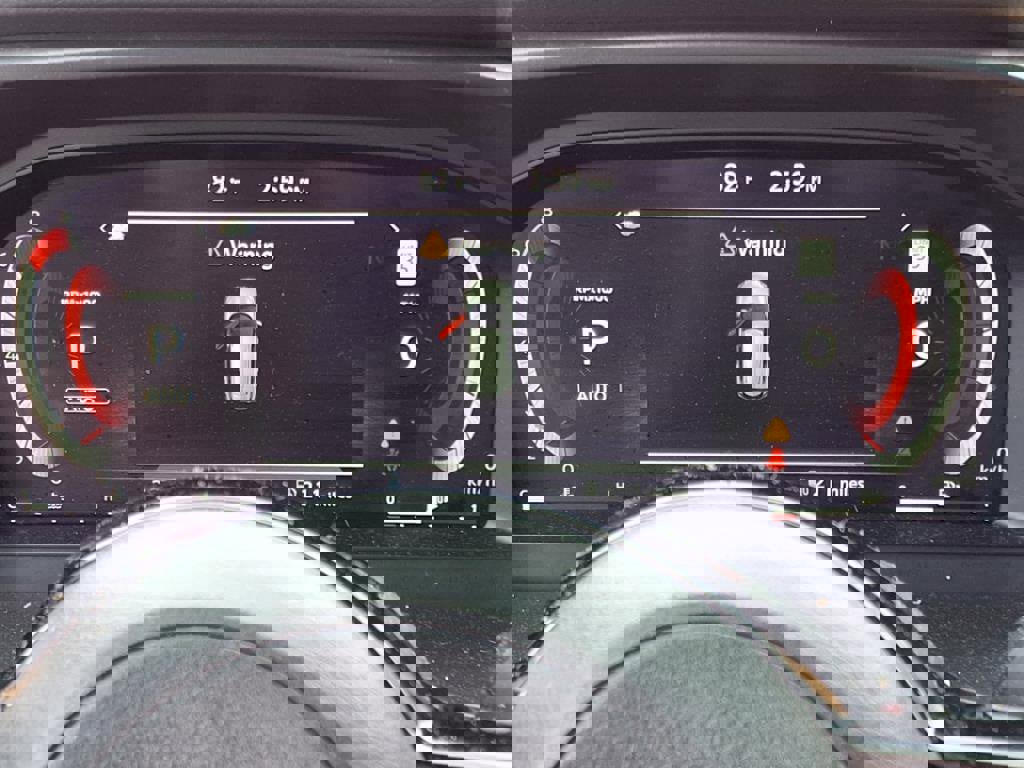 Used 2021 Nissan Rogue Platinum image 18