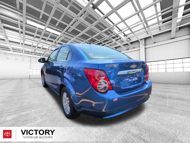 Used 2016 Chevrolet Sonic LT FWD image 5