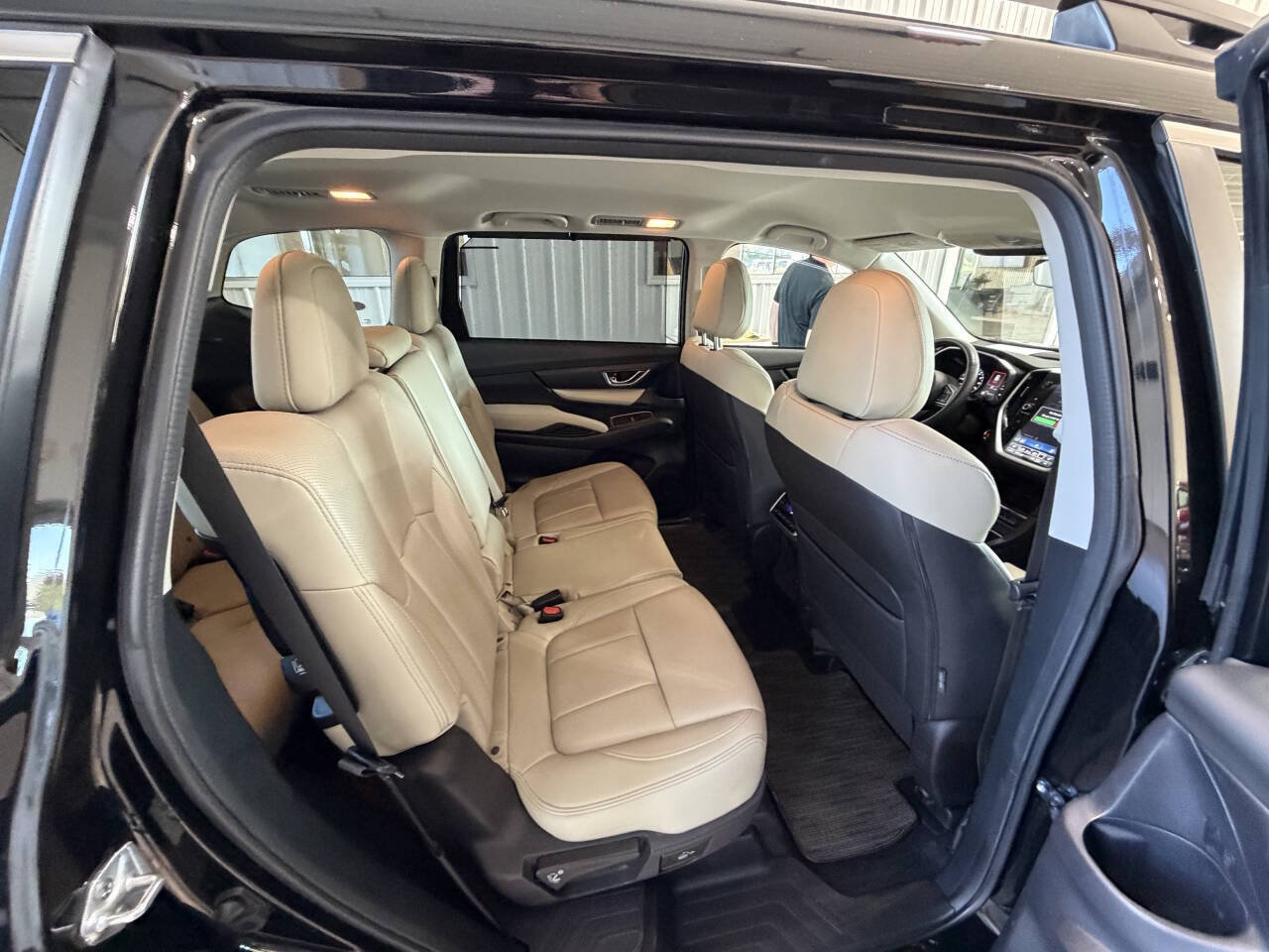 Used 2023 Subaru Ascent Limited AWD/4WD image 24
