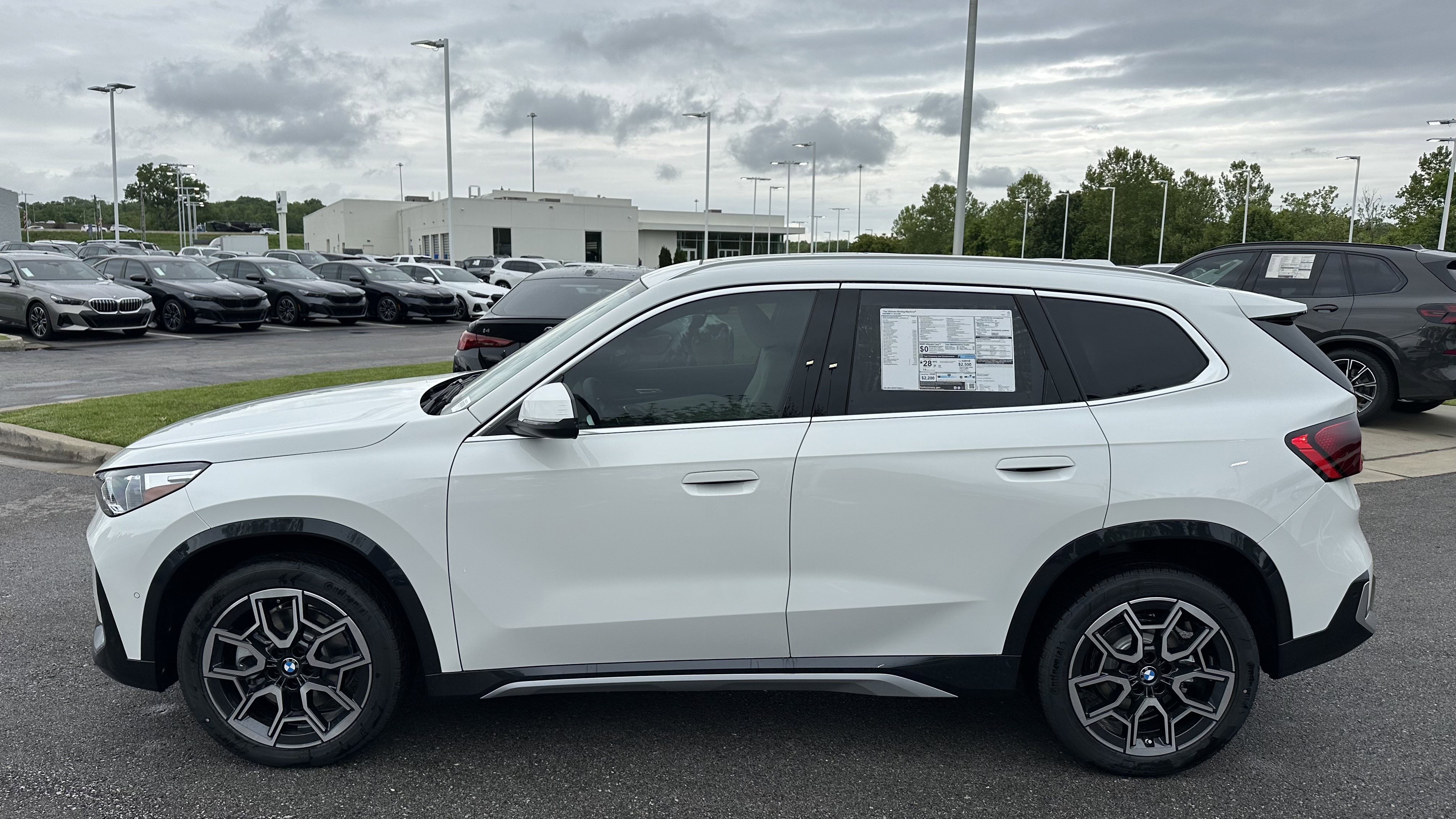 New 2026 BMW X1 xDrive28i w/ Convenience Package AWD/4WD image 7