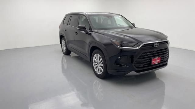 Used 2026 Toyota Grand Highlander AWD image 9