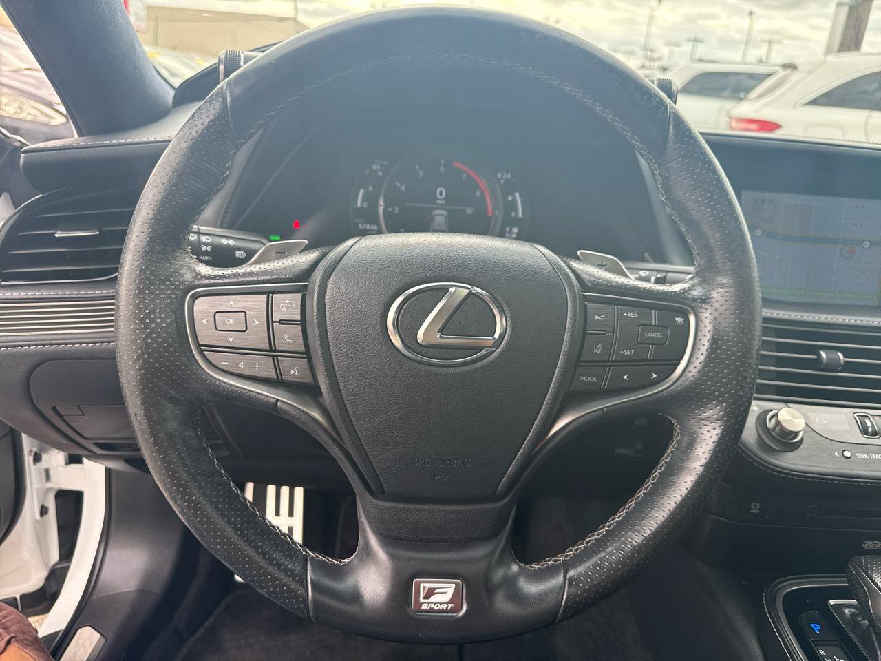Used 2018 Lexus LS 500 F Sport w/ Accessory Package (Z2) AWD/4WD image 17