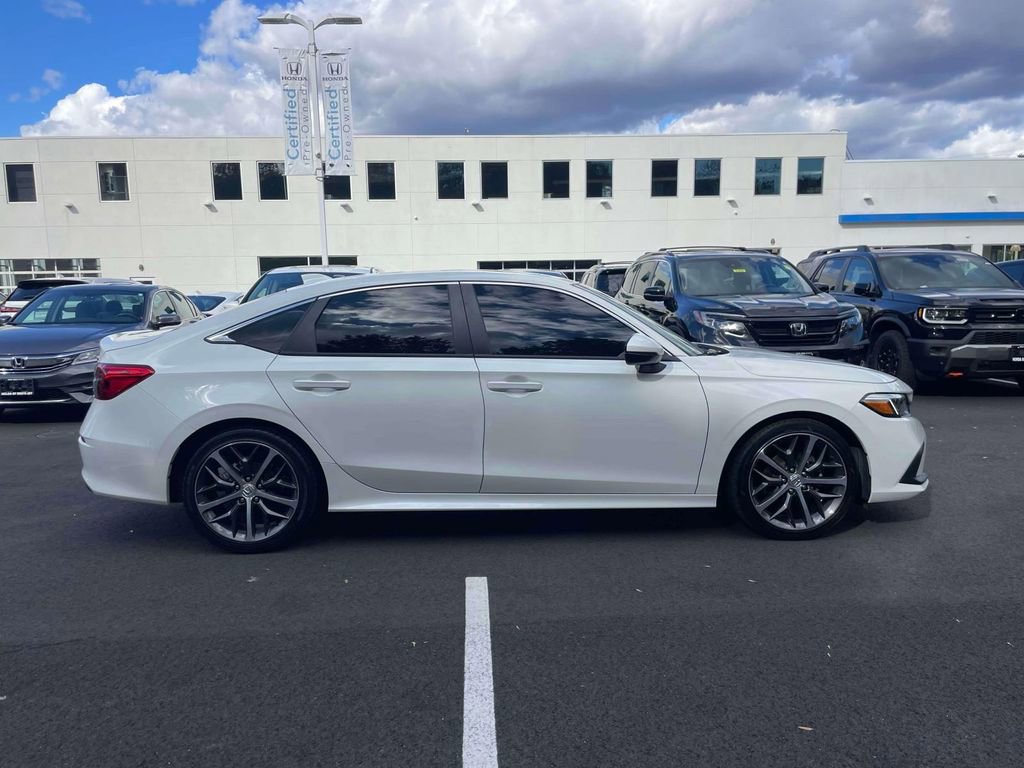 Certified 2024 Honda Civic Touring image 4