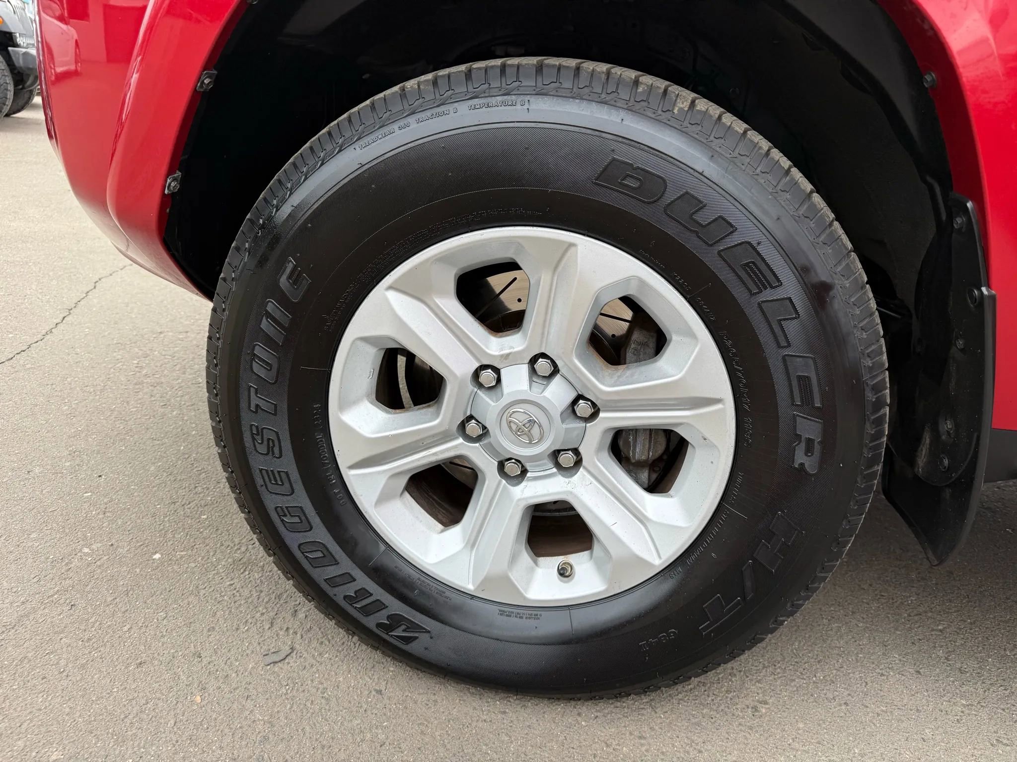 Used 2015 Toyota 4Runner SR5 image 41