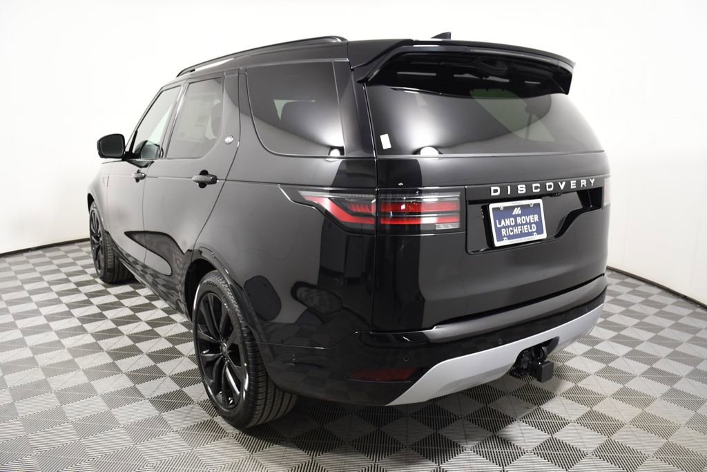 New 2026 Land Rover Discovery Limited Edition AWD/4WD image 4
