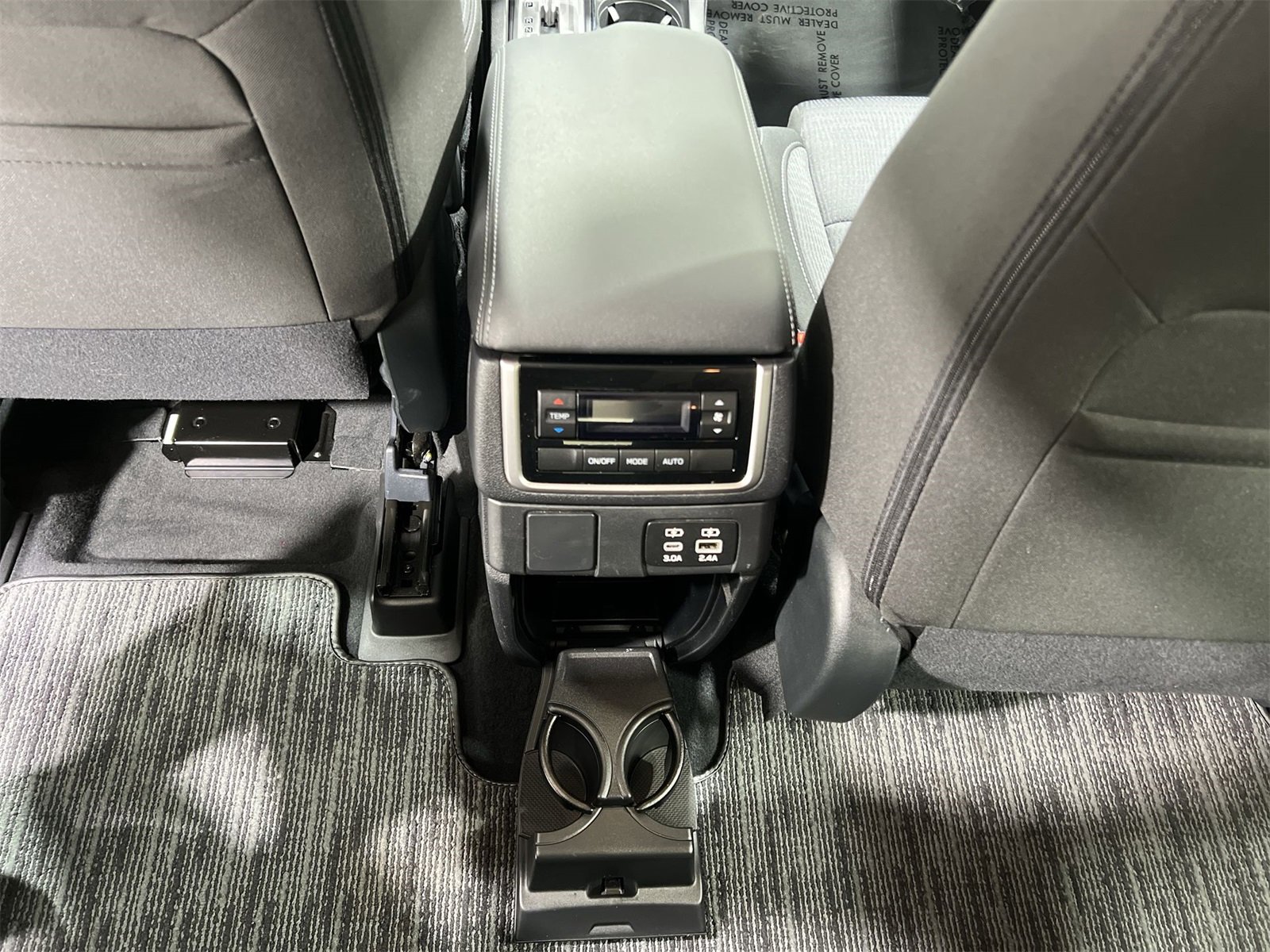 Certified 2024 Subaru Ascent Premium w/ Convenience Package image 20