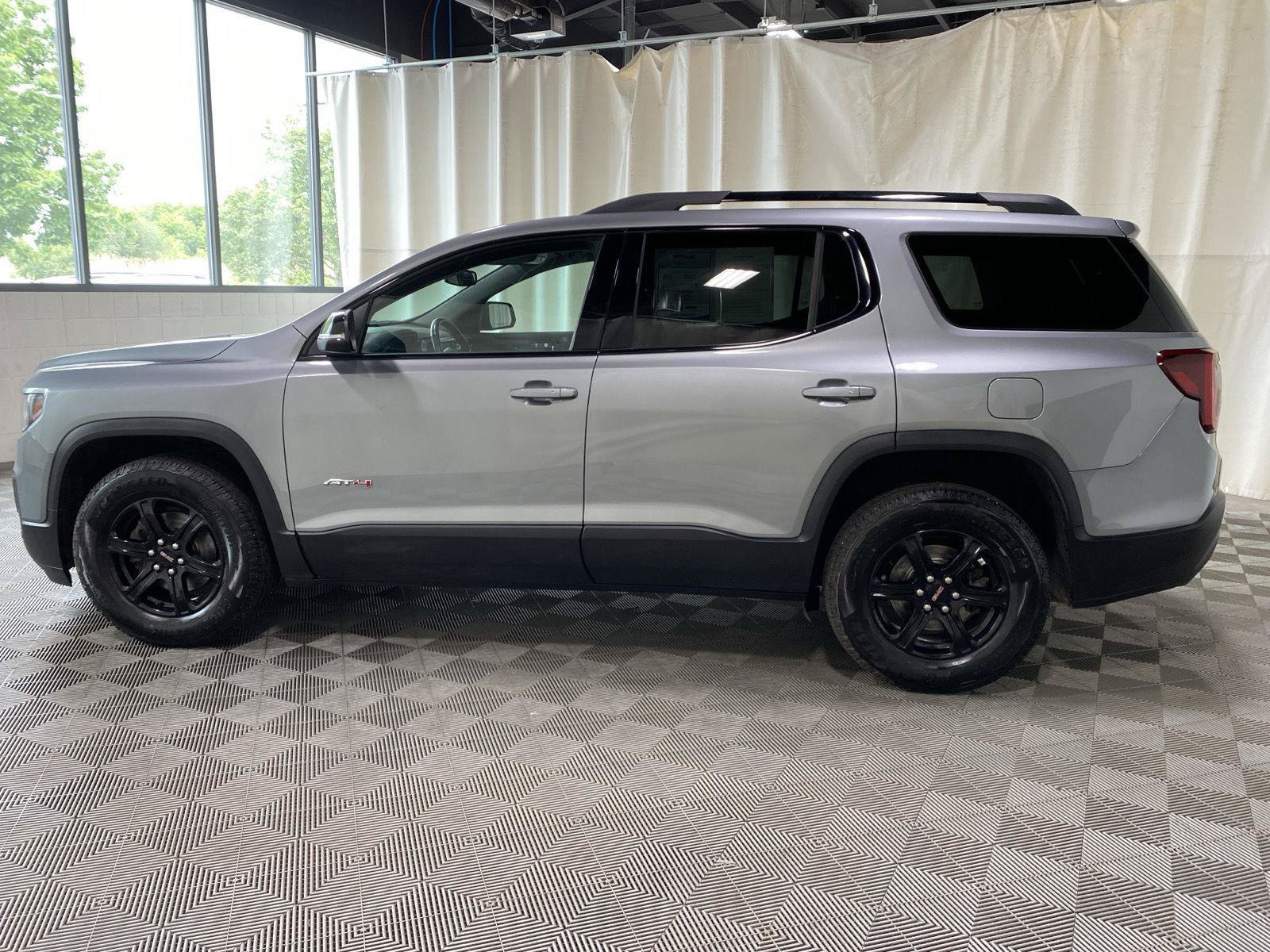 Used 2023 GMC Acadia AT4 w/ Preferred Package AWD/4WD image 6