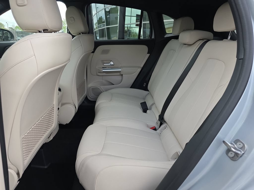 New 2026 Mercedes-Benz GLA 250 4MATIC image 12