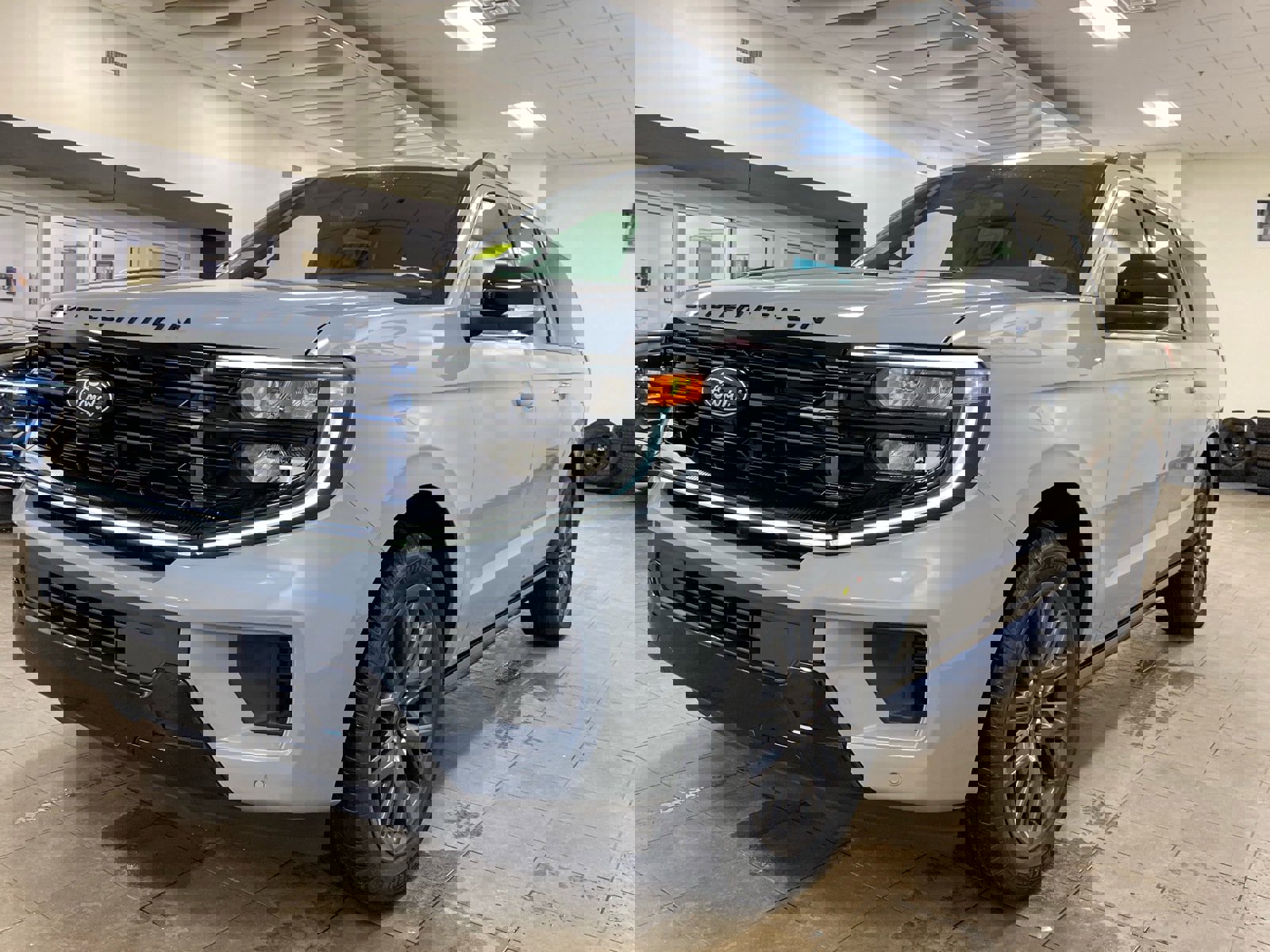 New 2025 Ford Expedition Max Platinum w/ Stealth Performance Package image 12