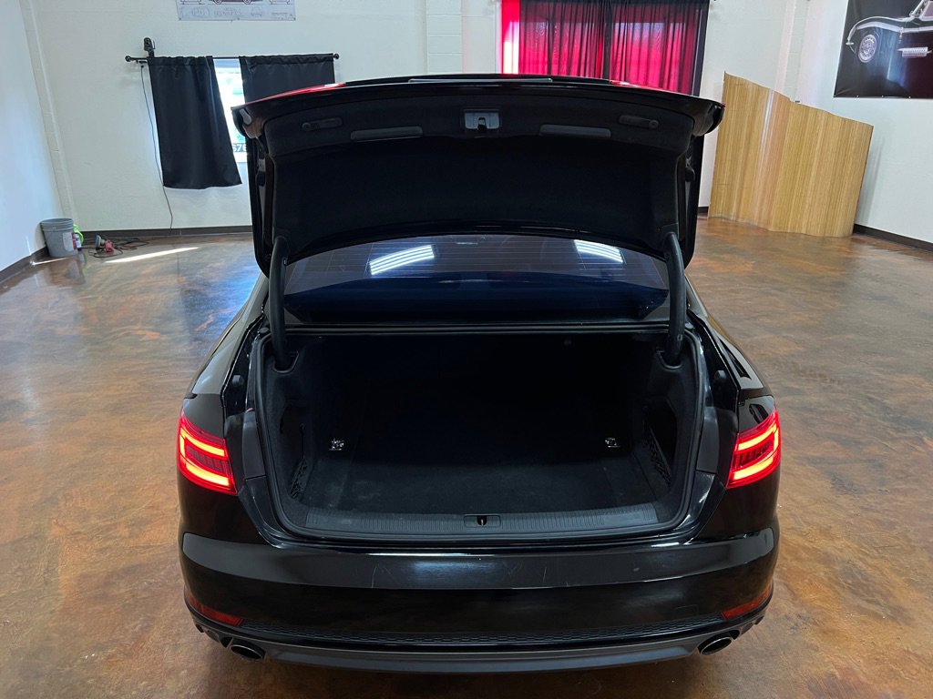 Used 2018 Audi A4 2.0T Ultra Premium image 14