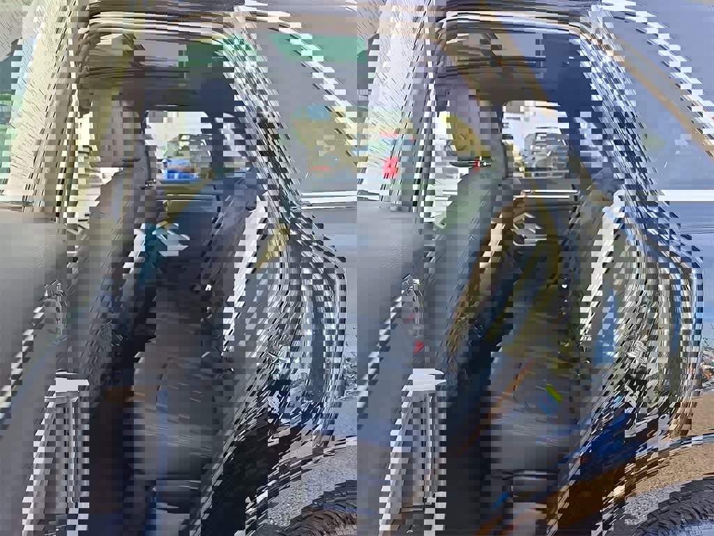 Used 2024 Audi Q3 2.0T Premium image 9