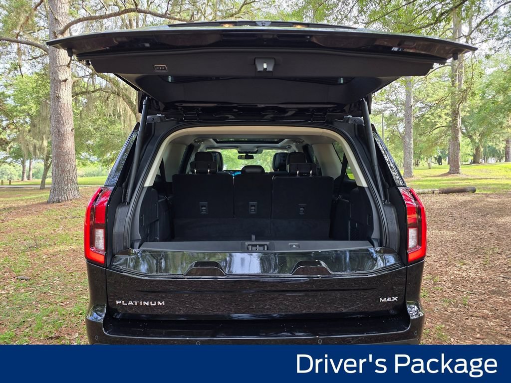 New 2026 Ford Expedition Max Platinum w/ Driver's Package AWD/4WD image 8
