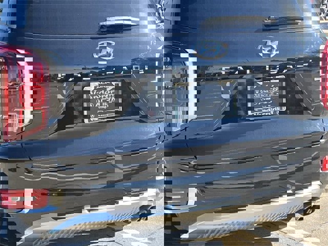 Used 2021 Hyundai Palisade Calligraphy image 6