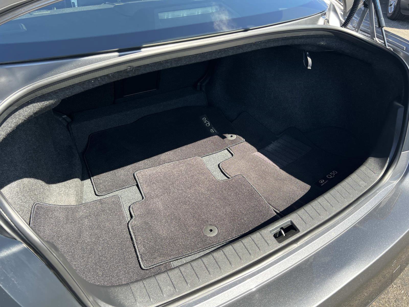 Used 2023 INFINITI Q50 Luxe RWD image 24