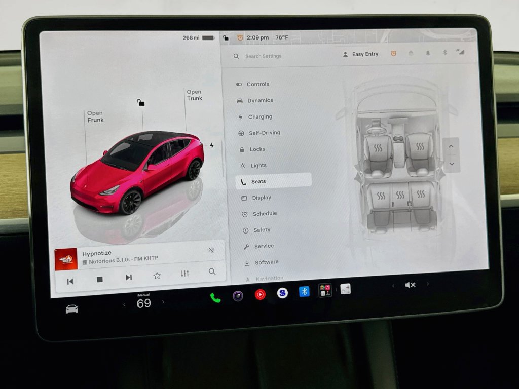Used 2023 Tesla Model Y Long Range AWD/4WD image 43