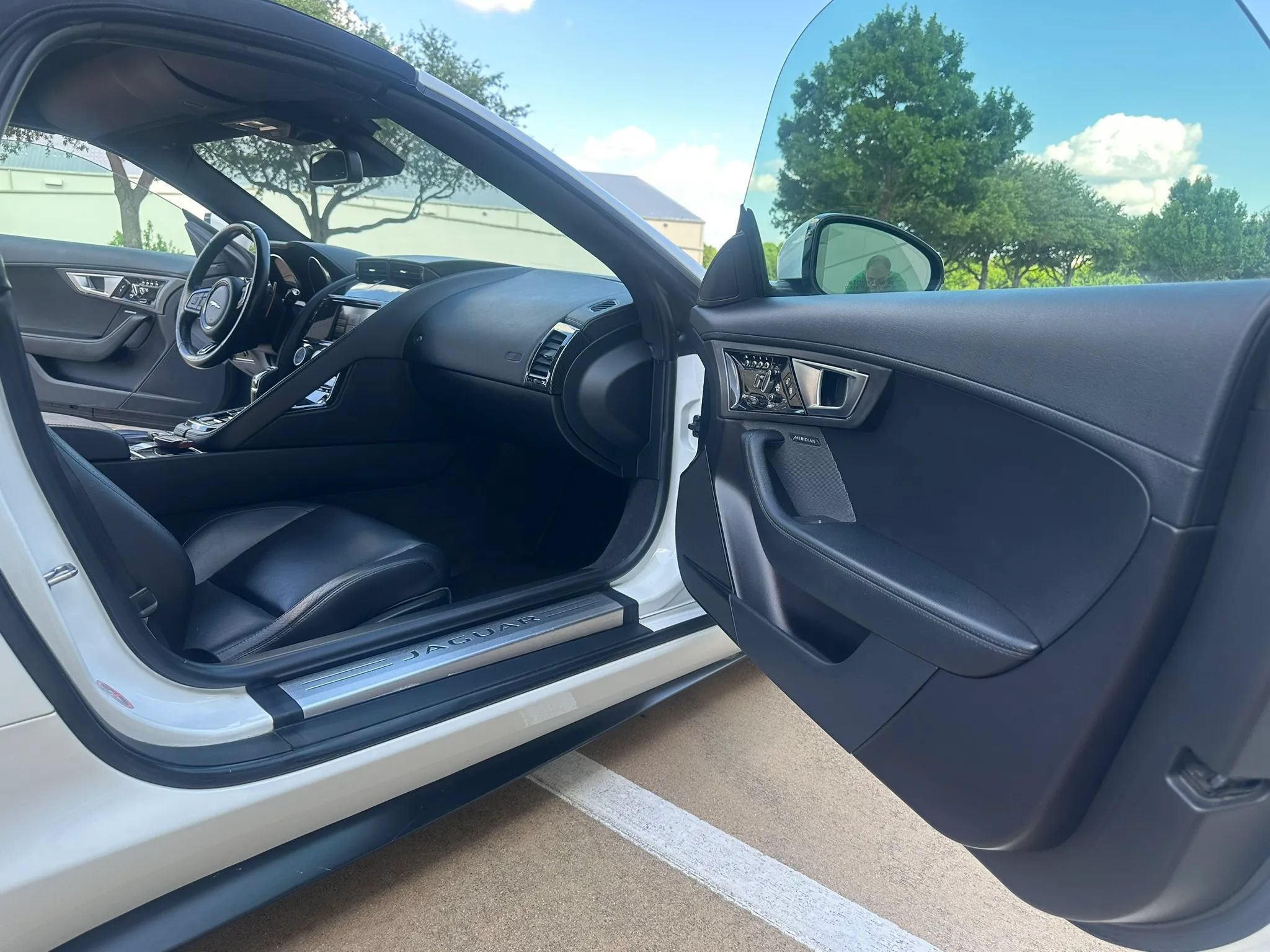 Used 2014 Jaguar F-TYPE S RWD image 20