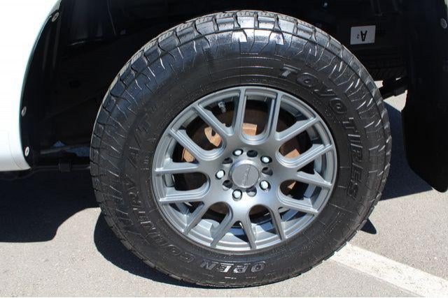 Used 2014 Toyota Tacoma 2WD Regular Cab image 11