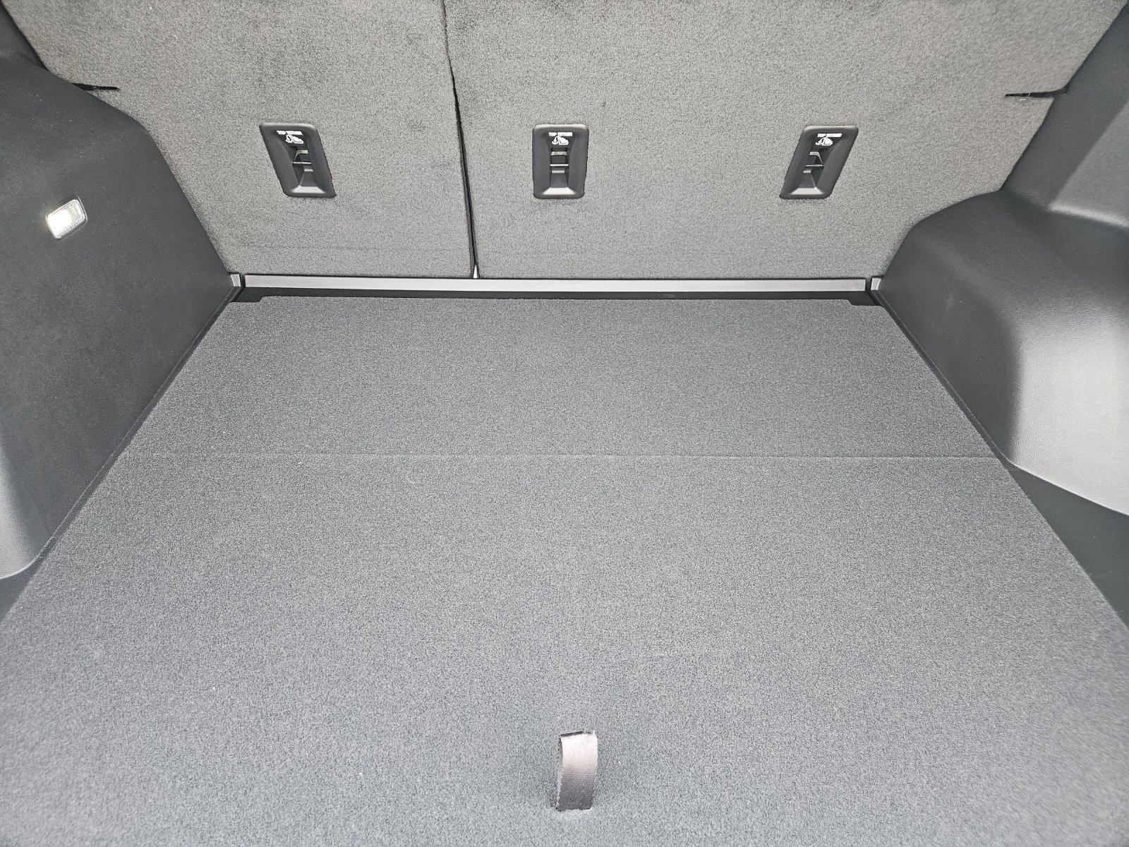 New 2027 Chevrolet Equinox LT w/ Convenience Package II FWD image 27