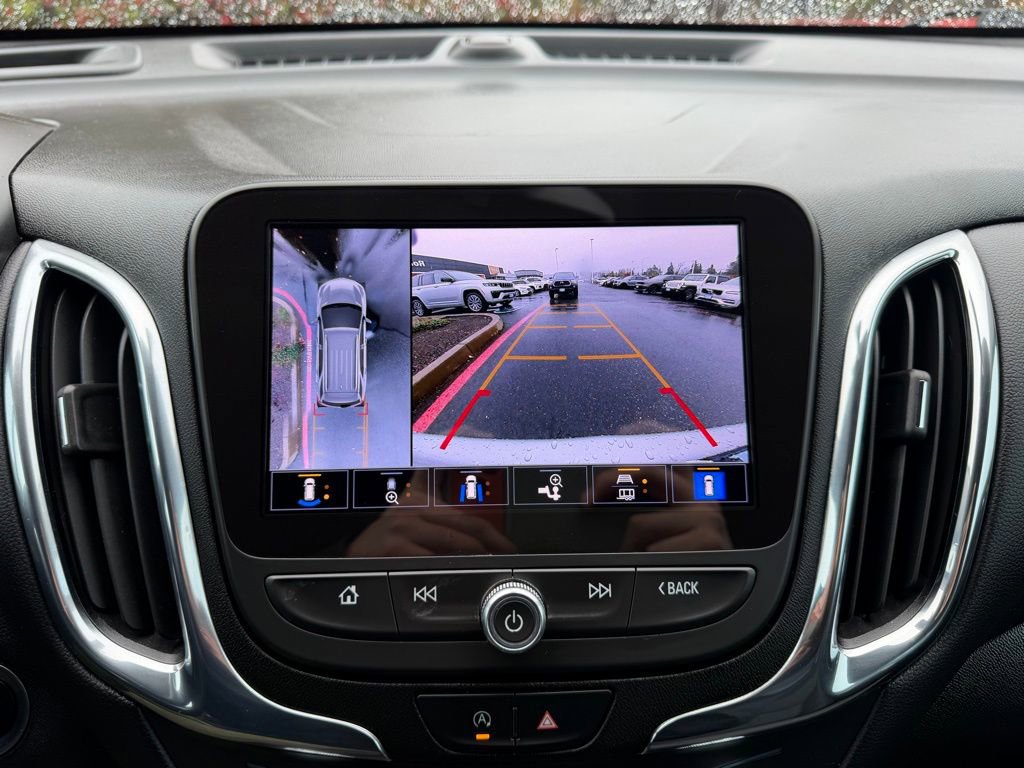 Used 2022 Chevrolet Equinox LT image 22