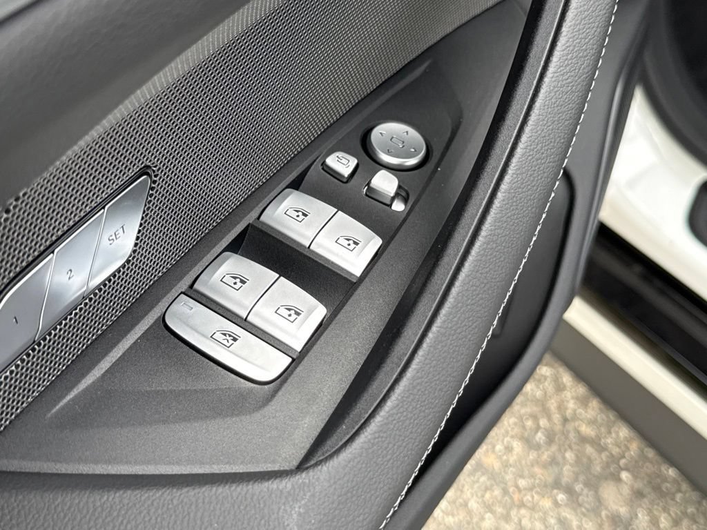 New 2026 BMW i4 eDrive40 w/ M Sport Package RWD image 16